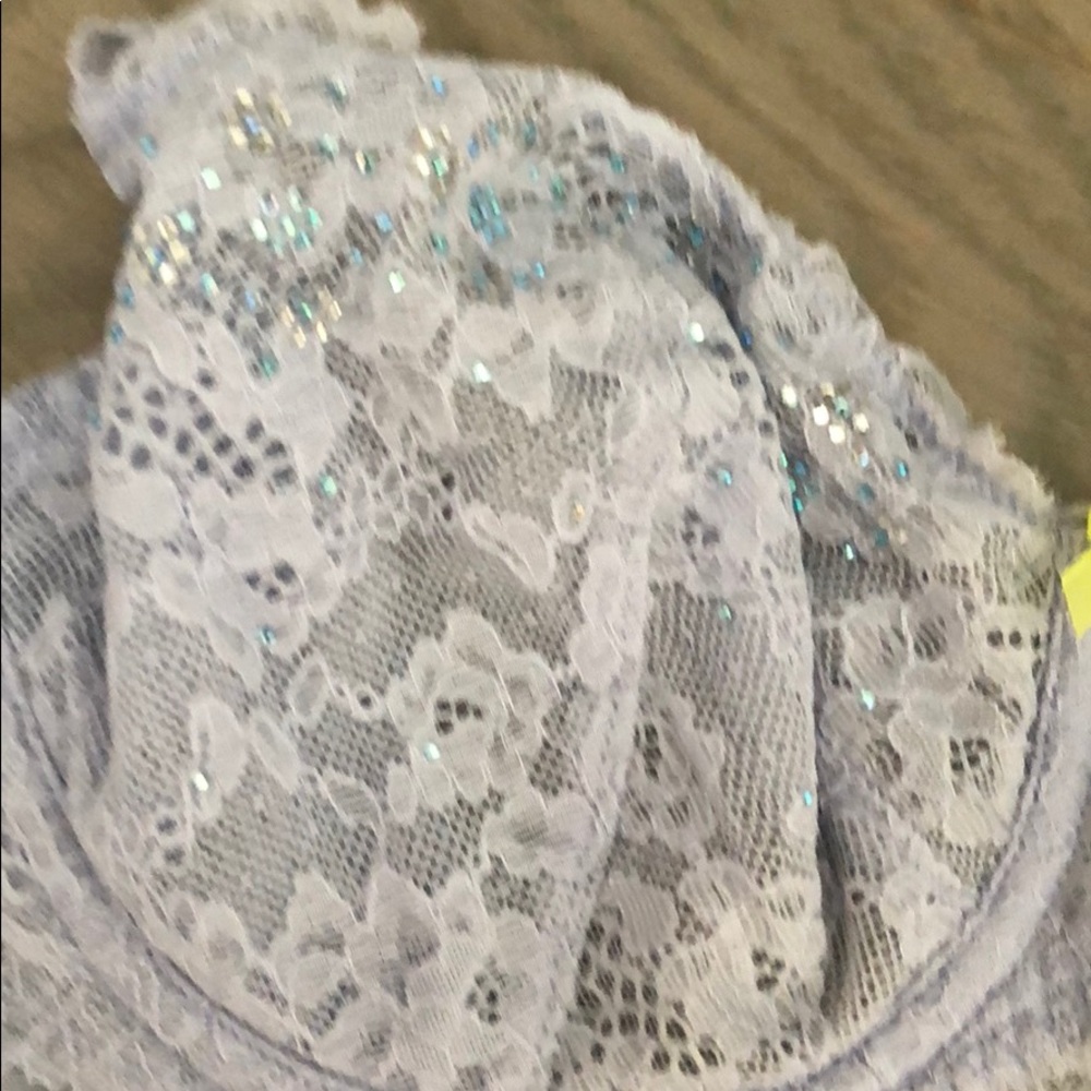 Victoria Secret bra - Picture 2 of 4